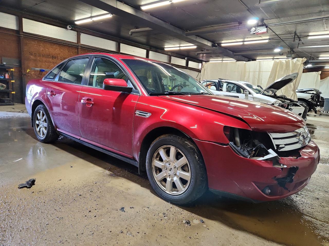 Ford Taurus Se