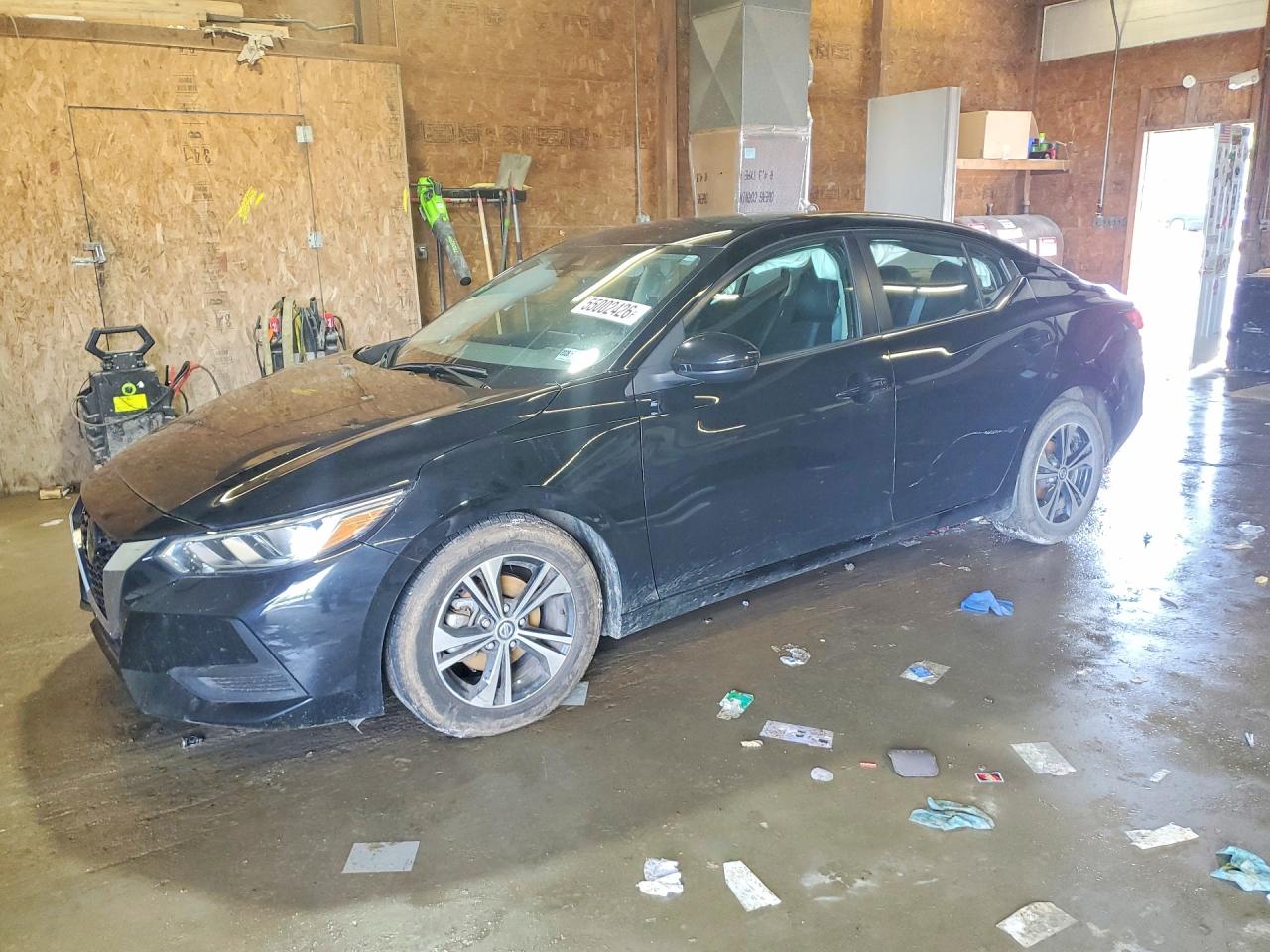 Salvage Nissan Sentra Image