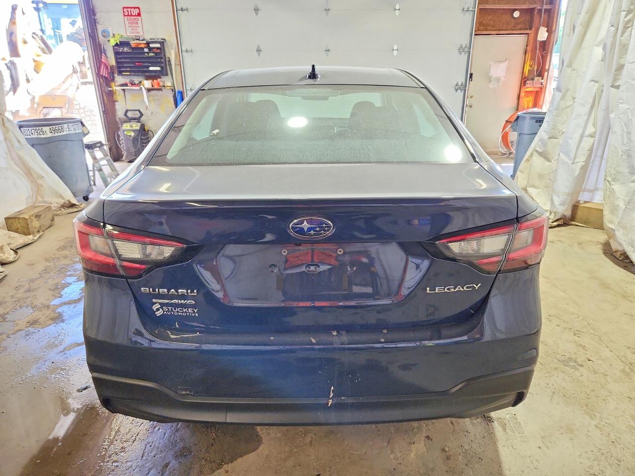 Subaru Legacy Premium