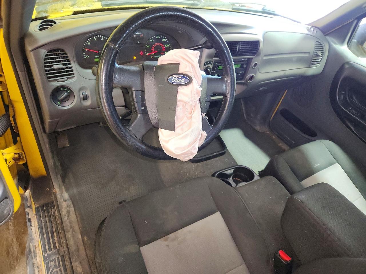 Ford Ranger Super Cab