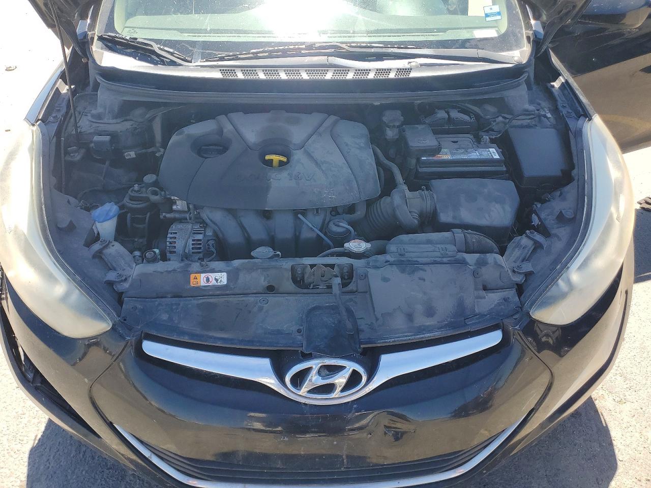 Hyundai ELANTRA Se
