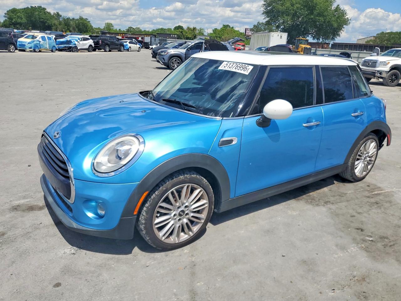 Salvage MINI Cooper Image