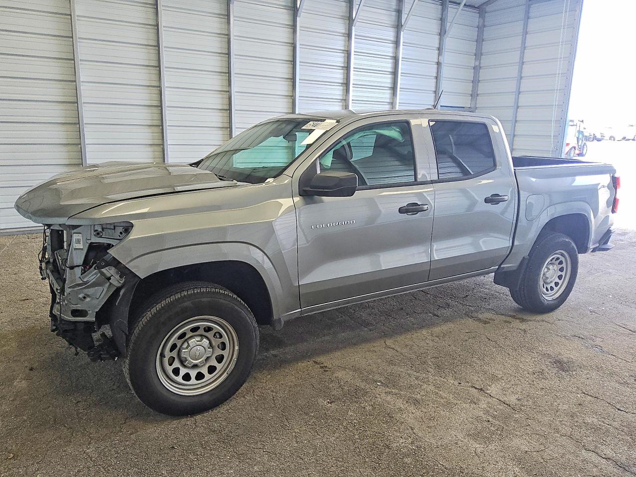 Salvage Chevrolet Colorado Image