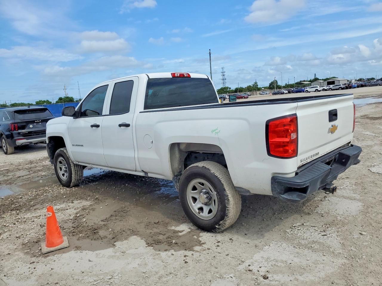 Chevrolet Silverado C1500