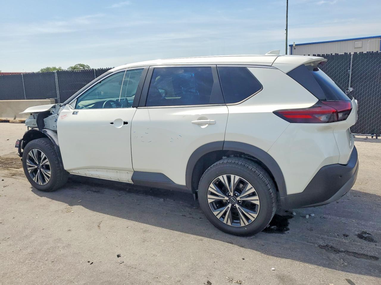 Nissan Rogue Sv