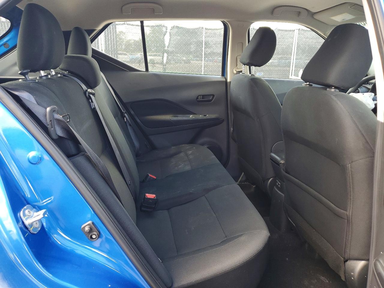 Nissan Kicks S