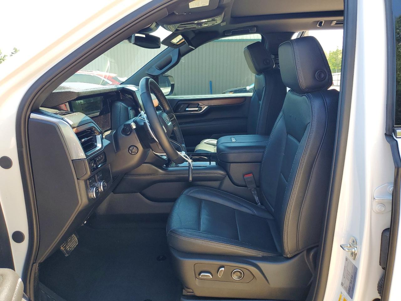 GMC Yukon Denali