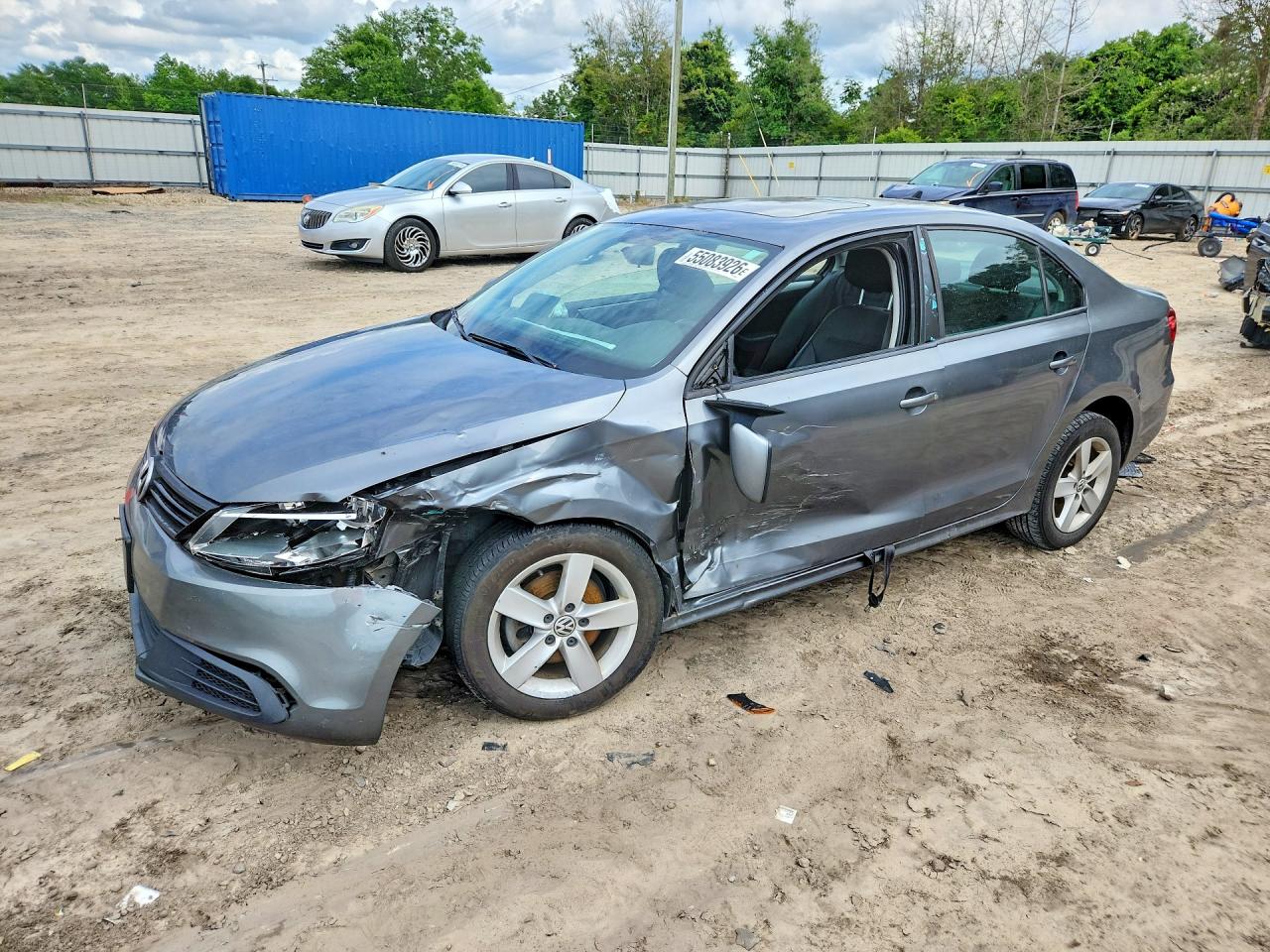 Salvage Volkswagen Jetta Image