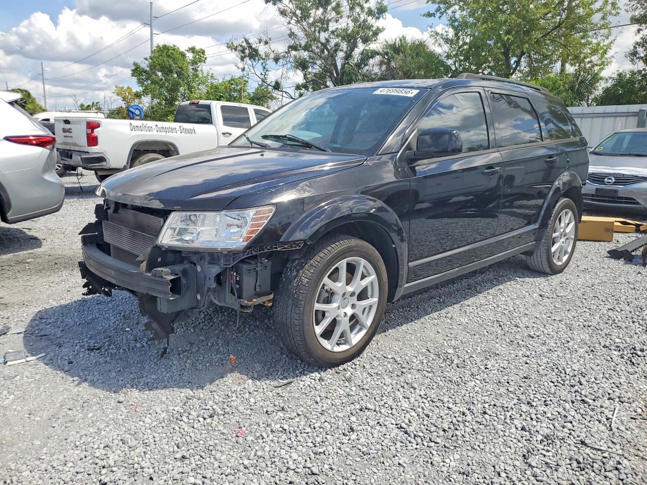 Salvage Dodge Journey Image