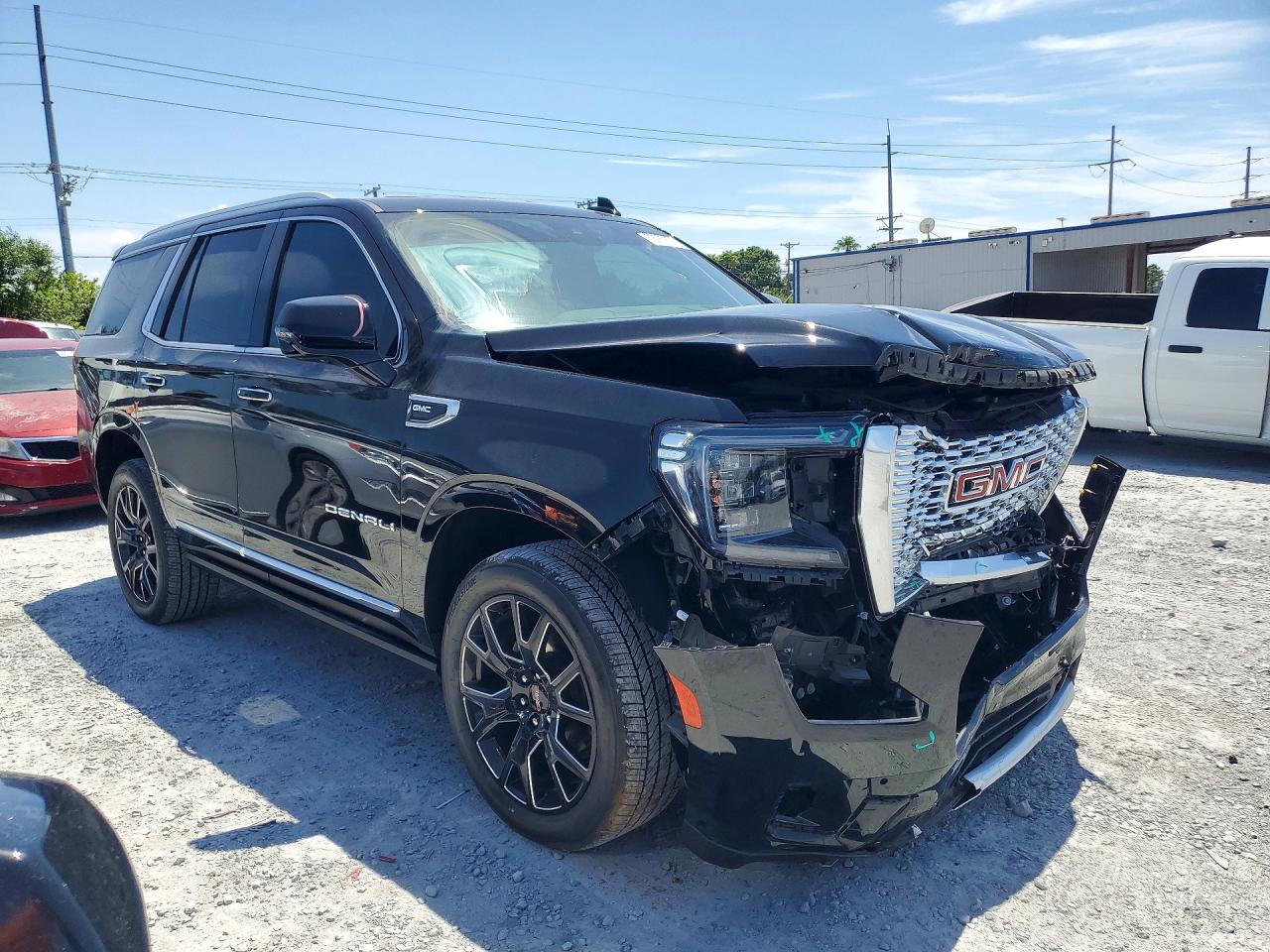 GMC Yukon Denali