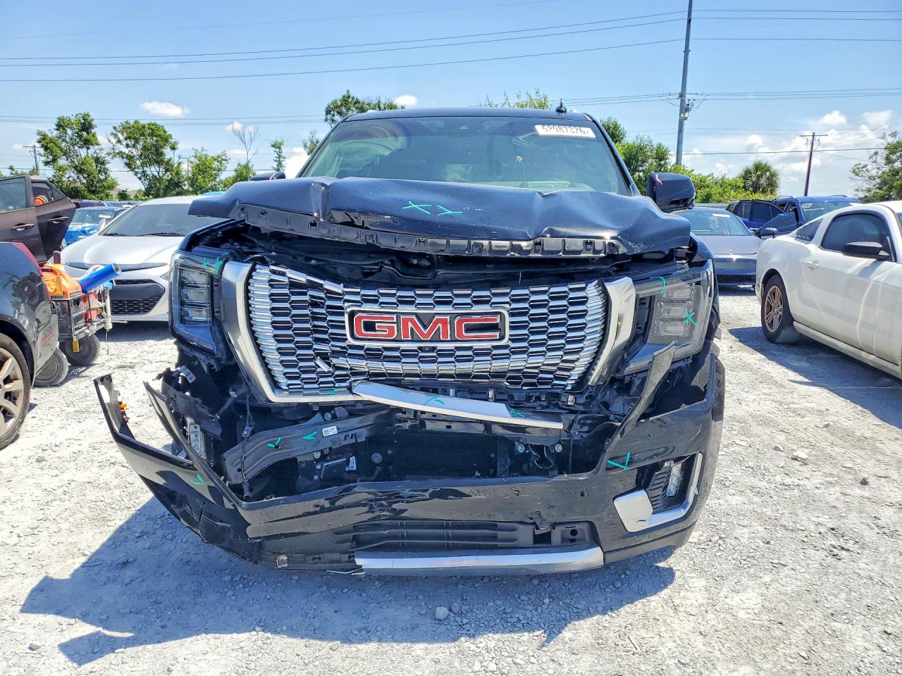 GMC Yukon Denali