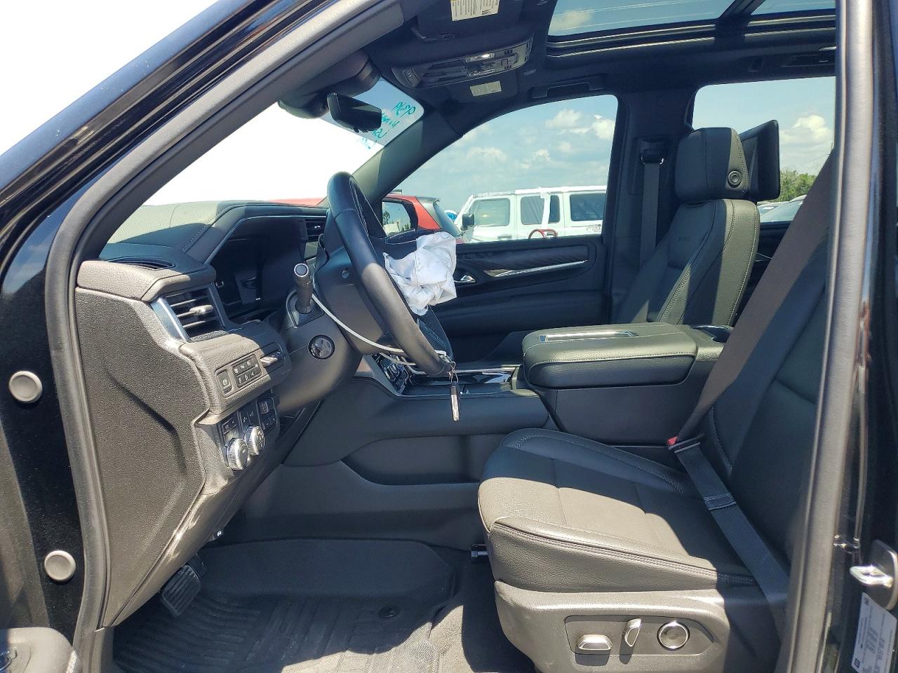 GMC Yukon Denali