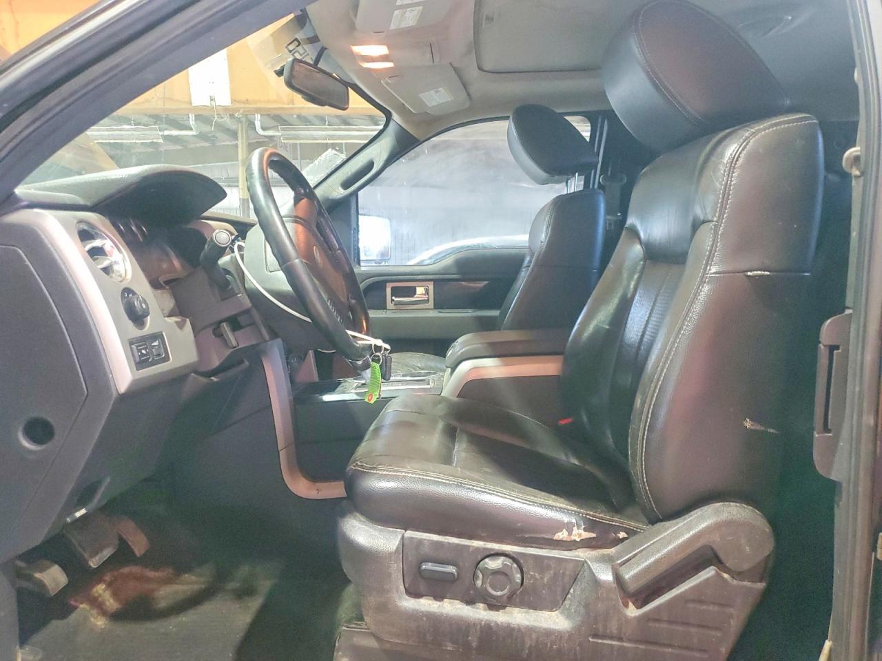Ford F-150 Super Cab