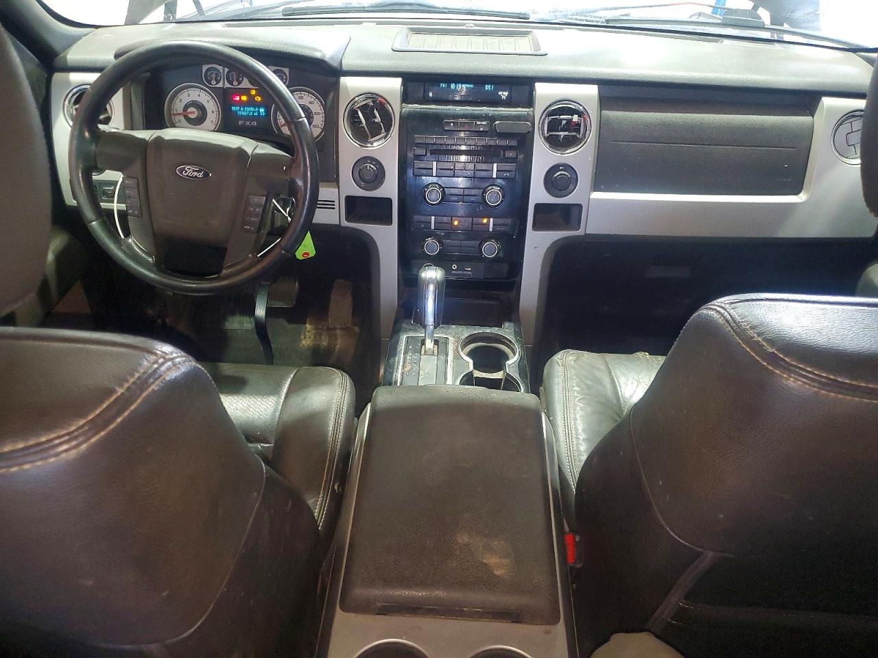 Ford F-150 Super Cab