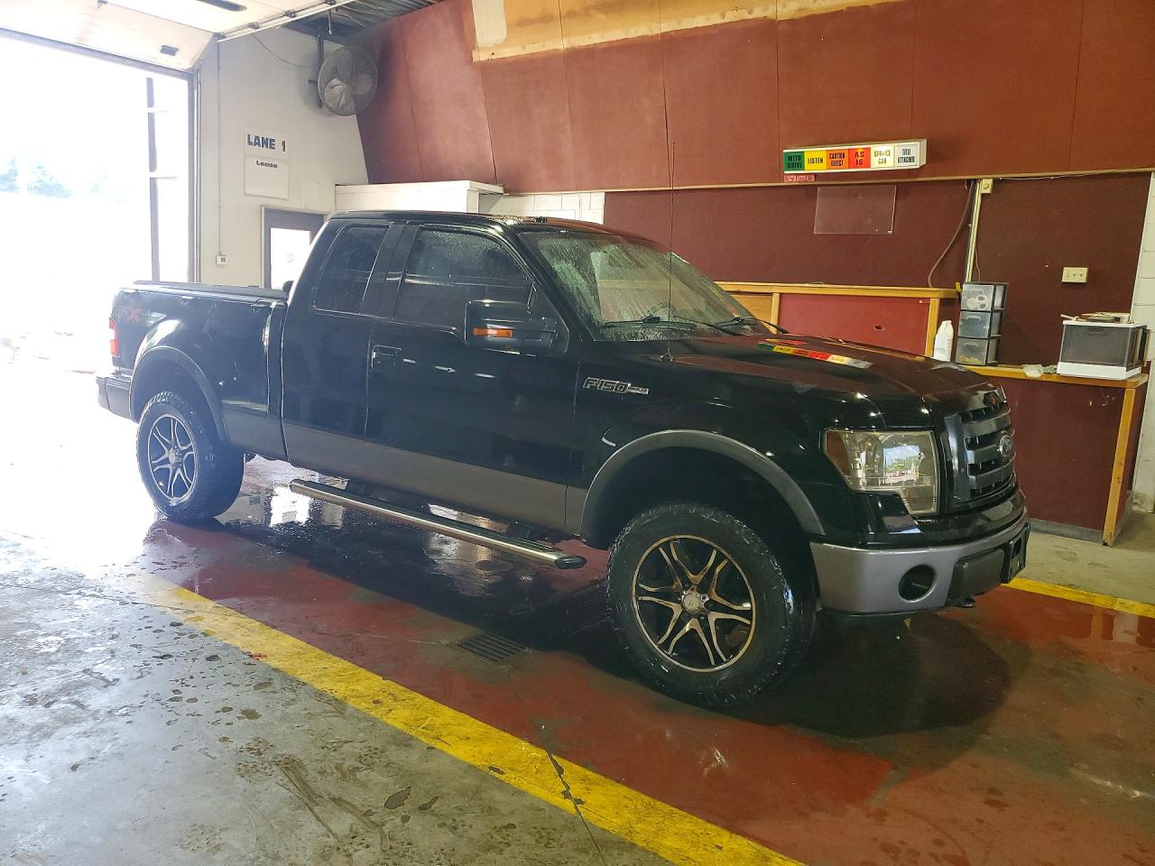 Ford F-150 Super Cab
