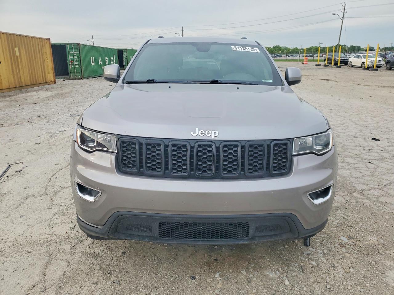 Jeep Grand Cherokee Laredo