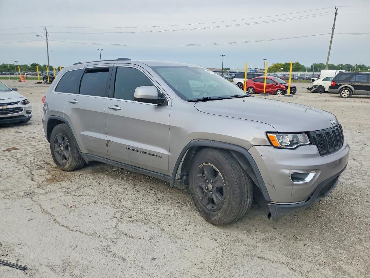 Jeep Grand Cherokee Laredo