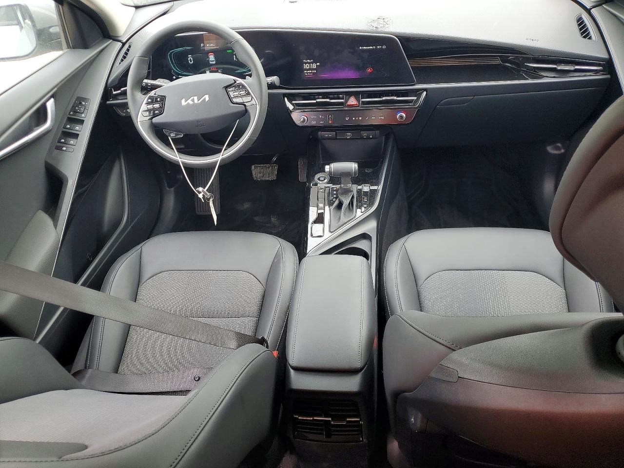 Kia Niro Ex