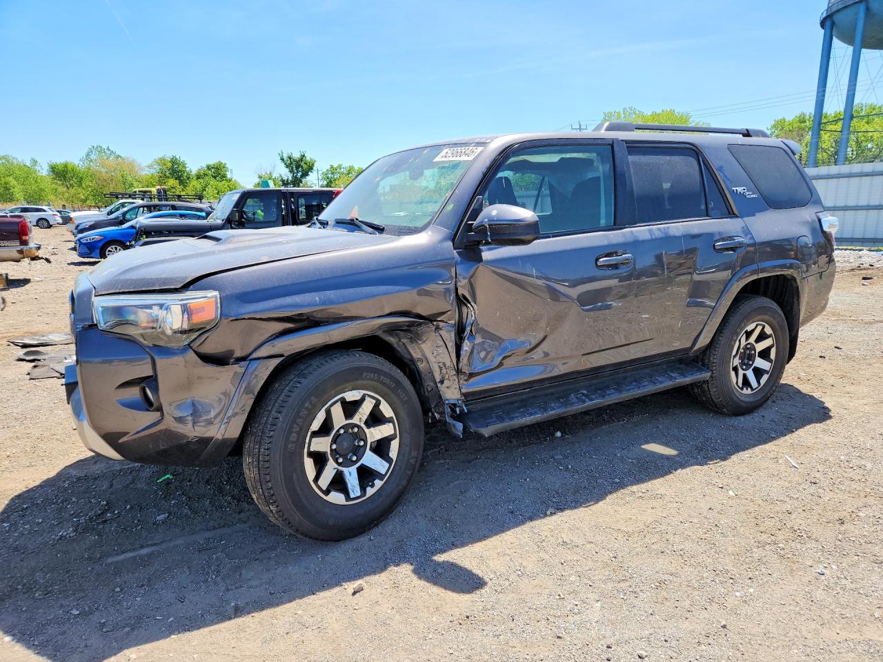 Salvage Toyota 4Runner Image