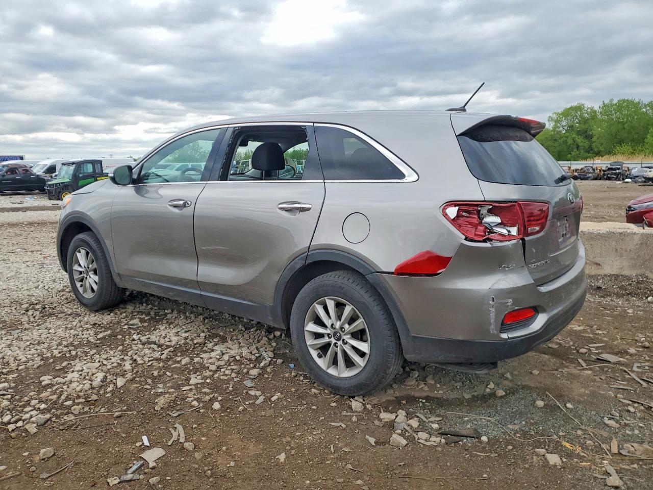 Kia Sorento L