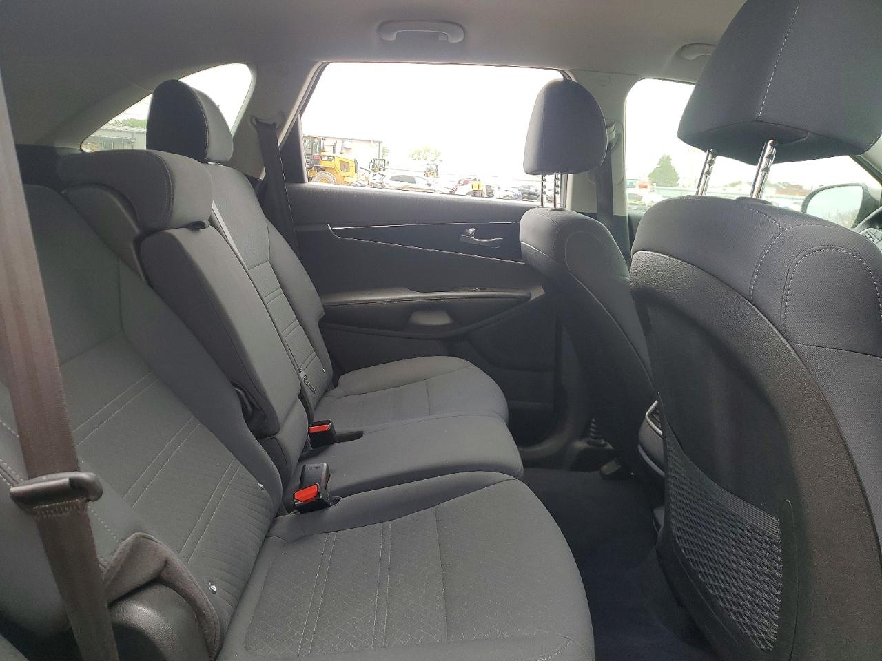Kia Sorento L