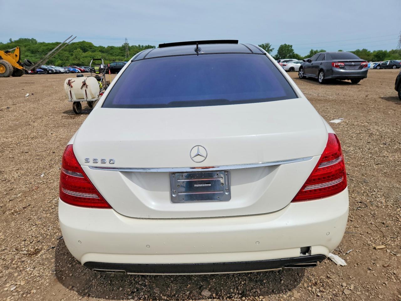 Mercedes-Benz S-Class 550 4matic
