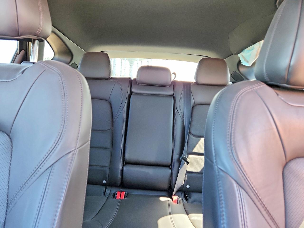 Mazda Cx Signature