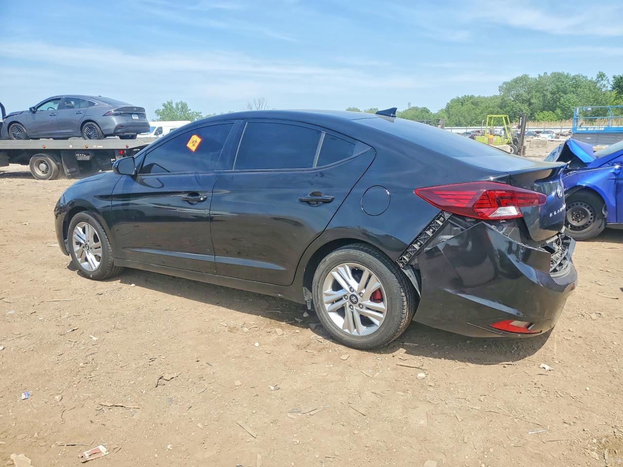 Hyundai ELANTRA Sel