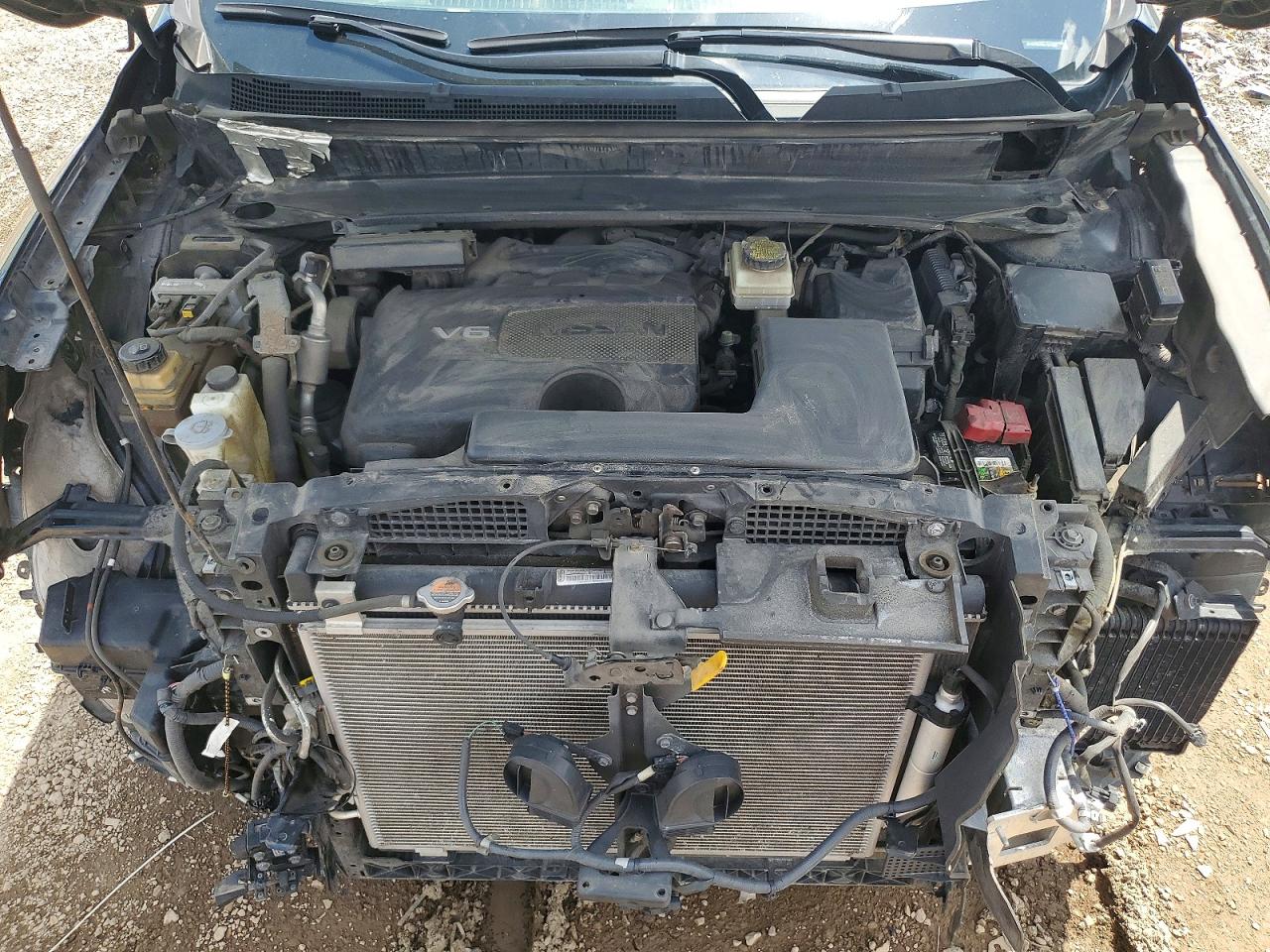 Nissan Pathfinder Sv