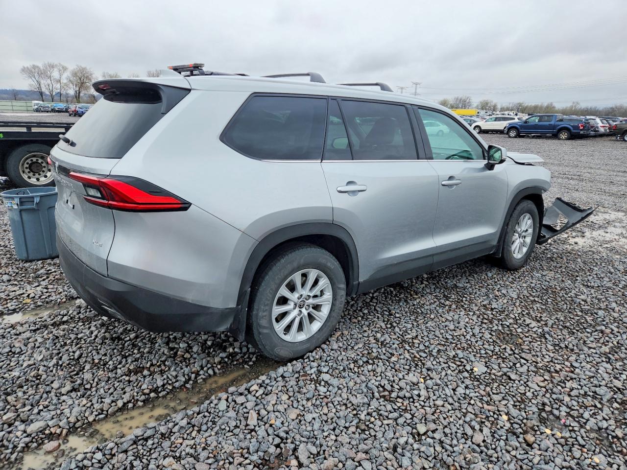 Toyota Grand High Xle