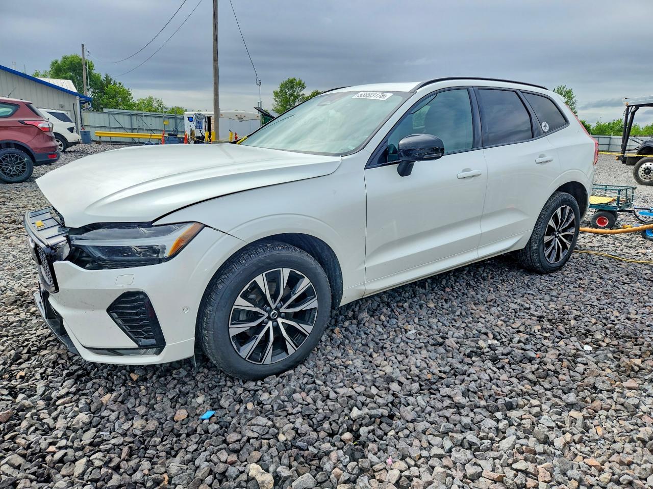 Salvage Volvo Xc60 Plus Image