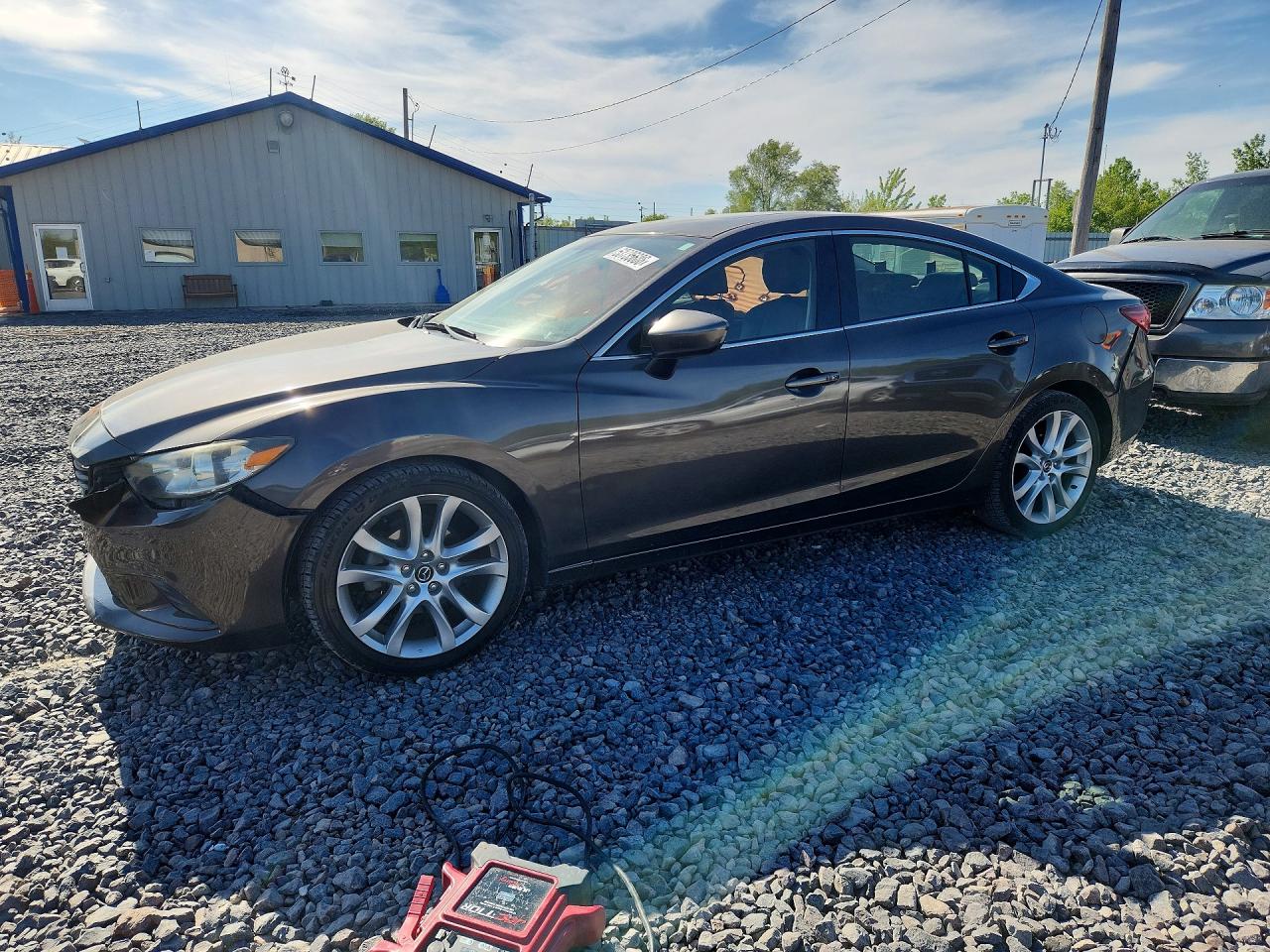 Salvage Mazda 6 Image
