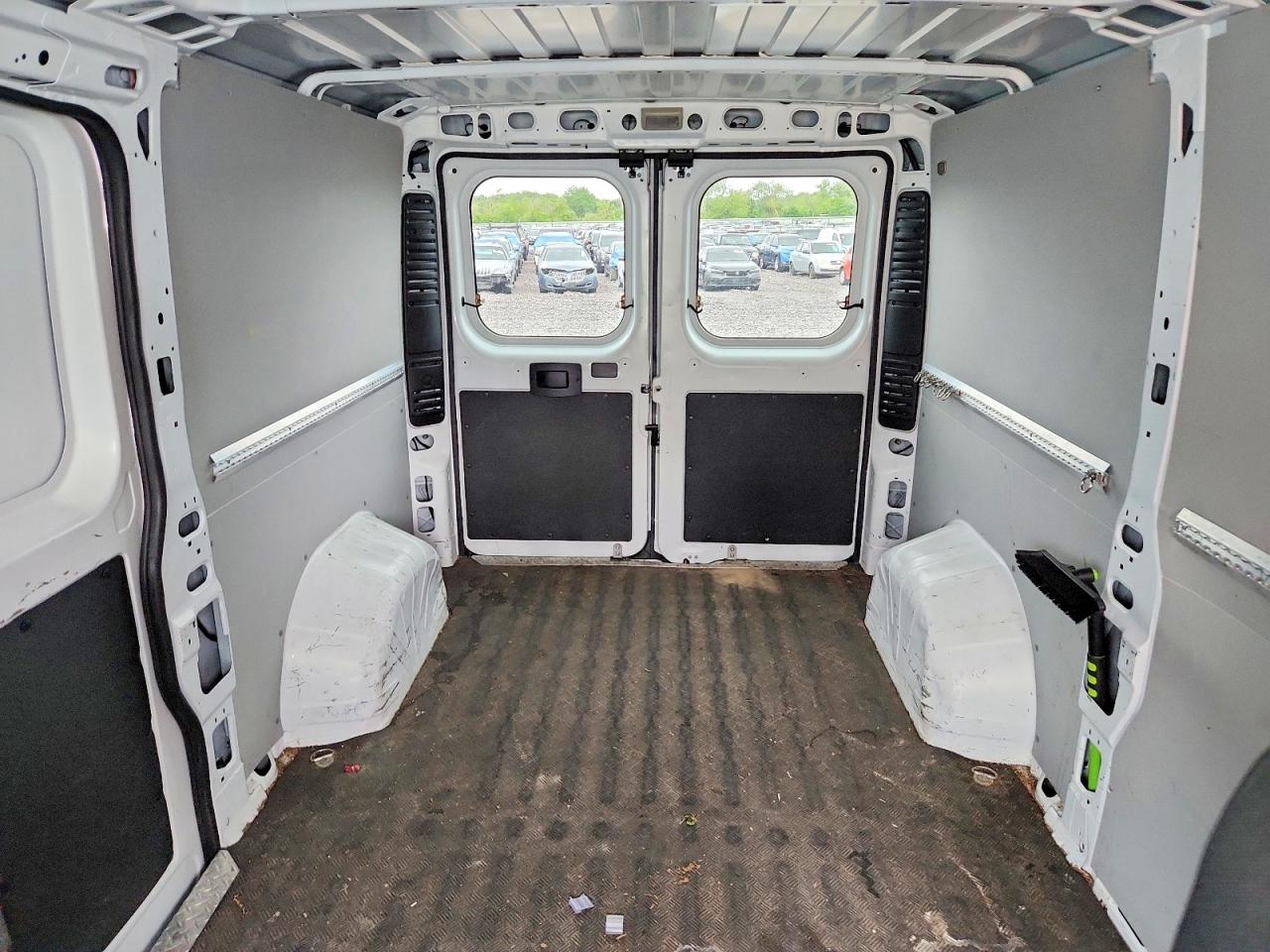 Ram Promaster 2500 Standard