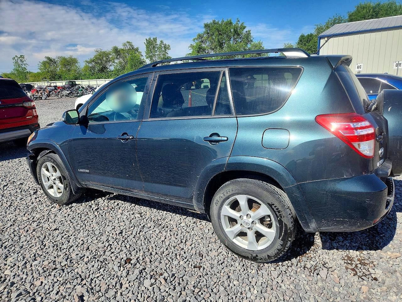 Toyota RAV4 Limited