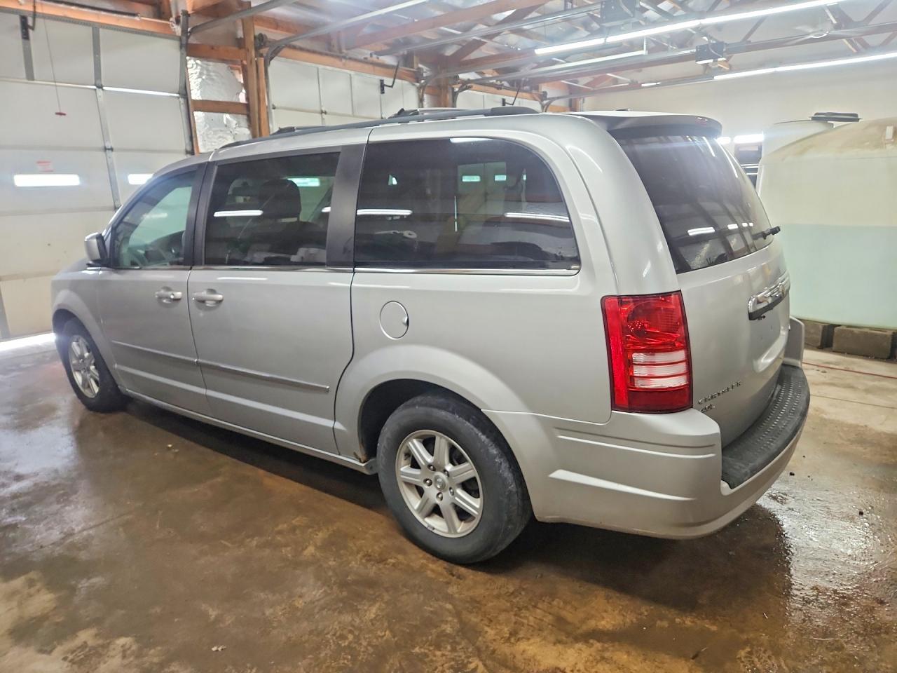 Chrysler Minivan Touring
