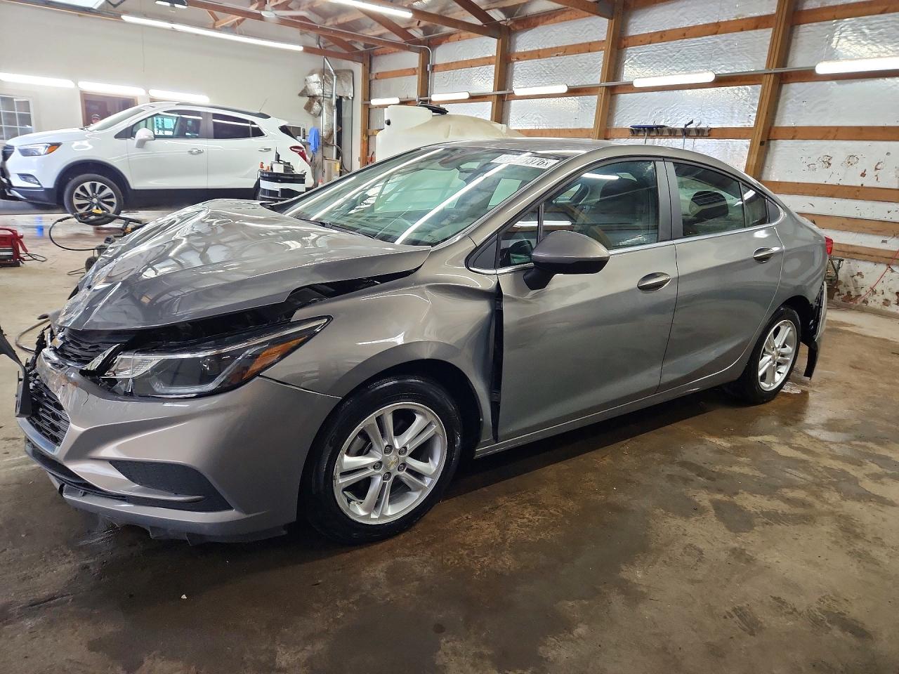 Salvage Chevrolet Cruze Image