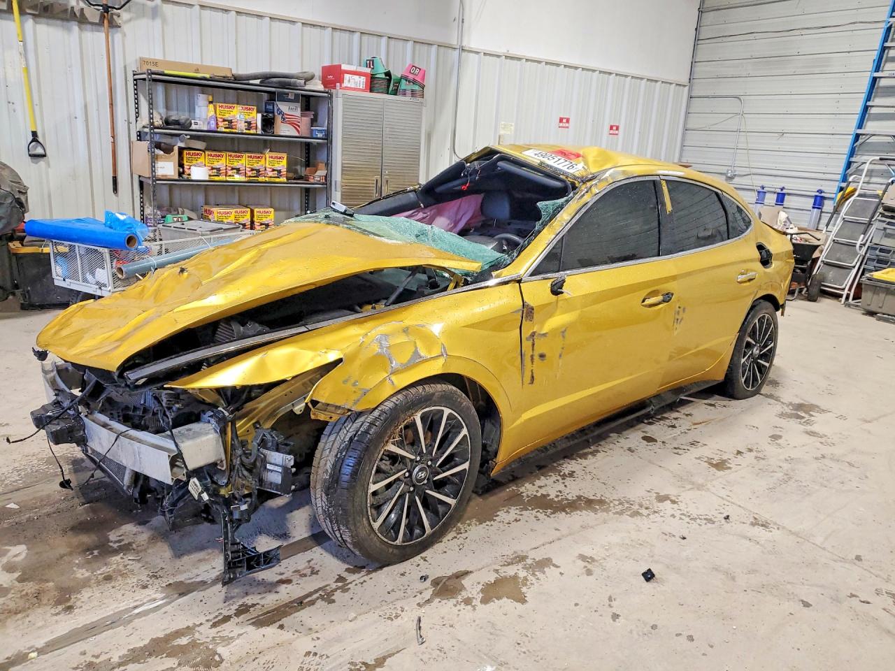 Salvage Hyundai SONATA Image