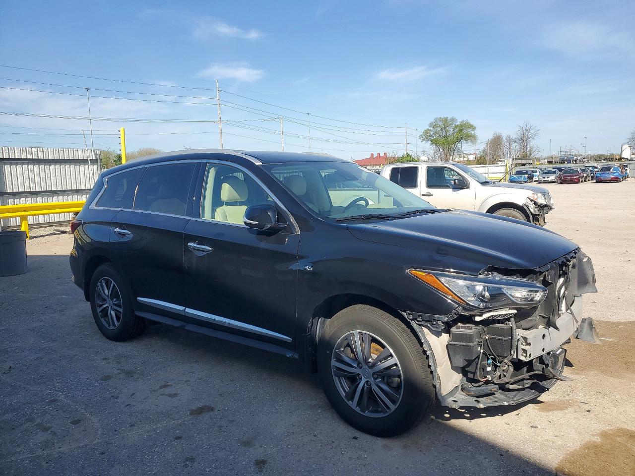 INFINITI Qx Luxe