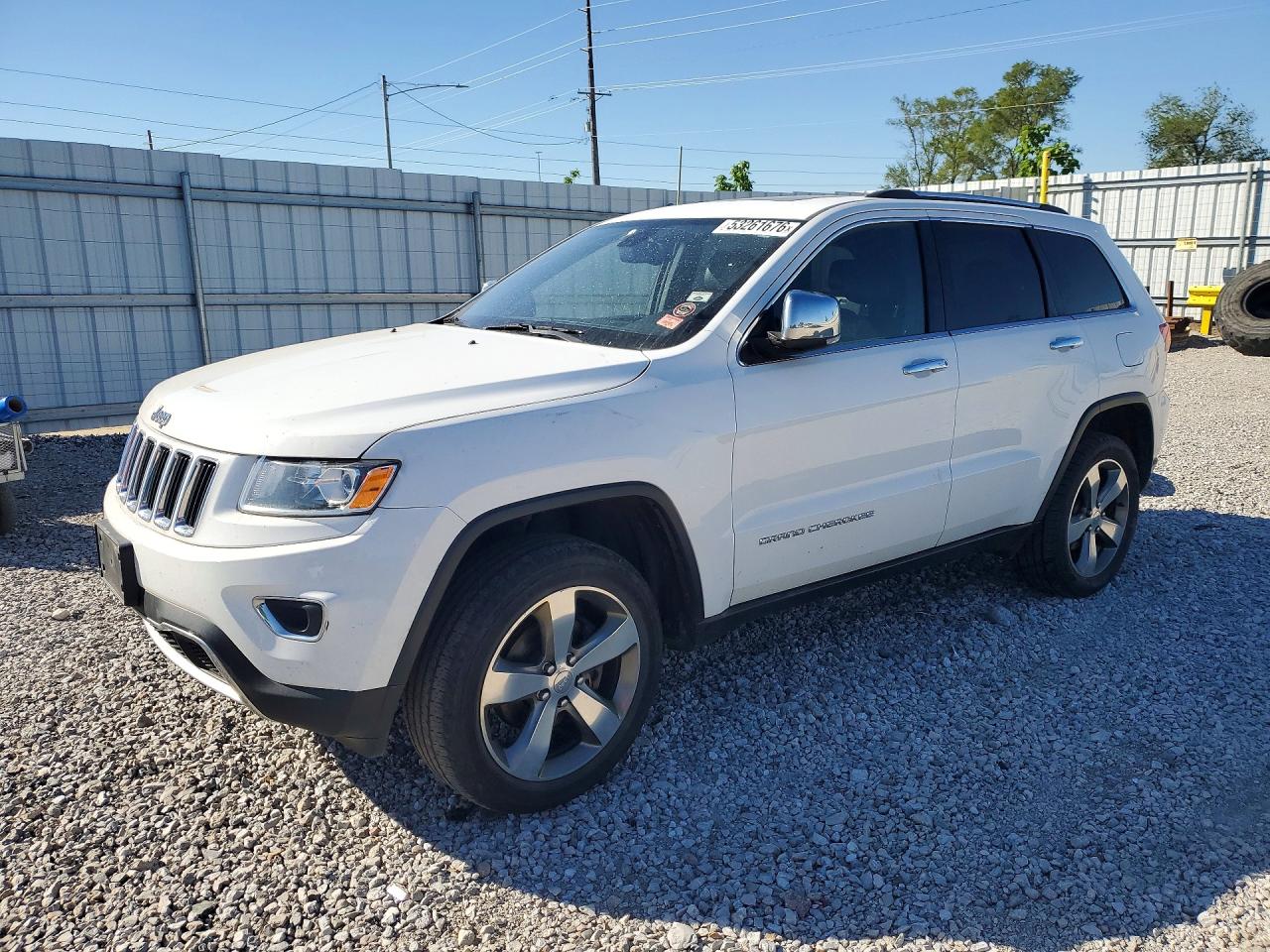Salvage Jeep Cherokee Image