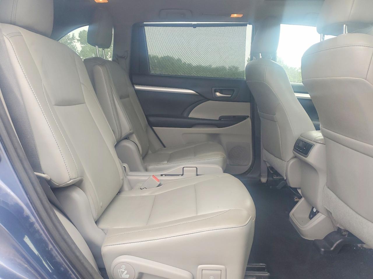 Toyota Highlander Xle