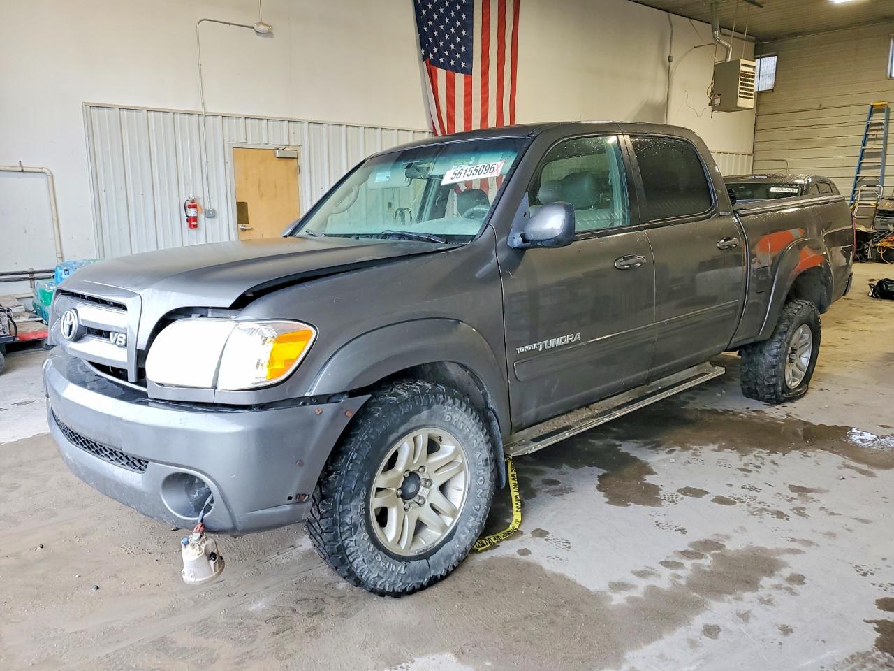 Salvage Toyota Tundra Image