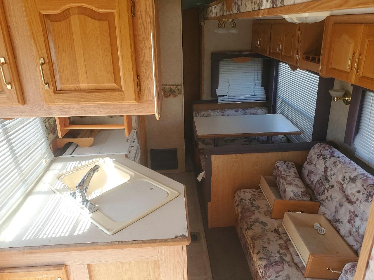 Wildcat 28 Trailer