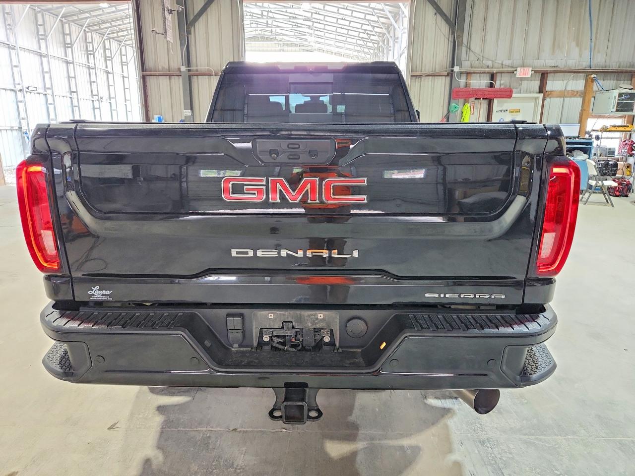 GMC Sierra K2500 Denali