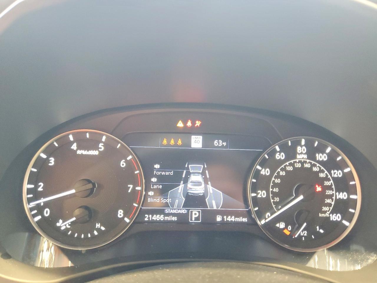 INFINITI Qx Essential