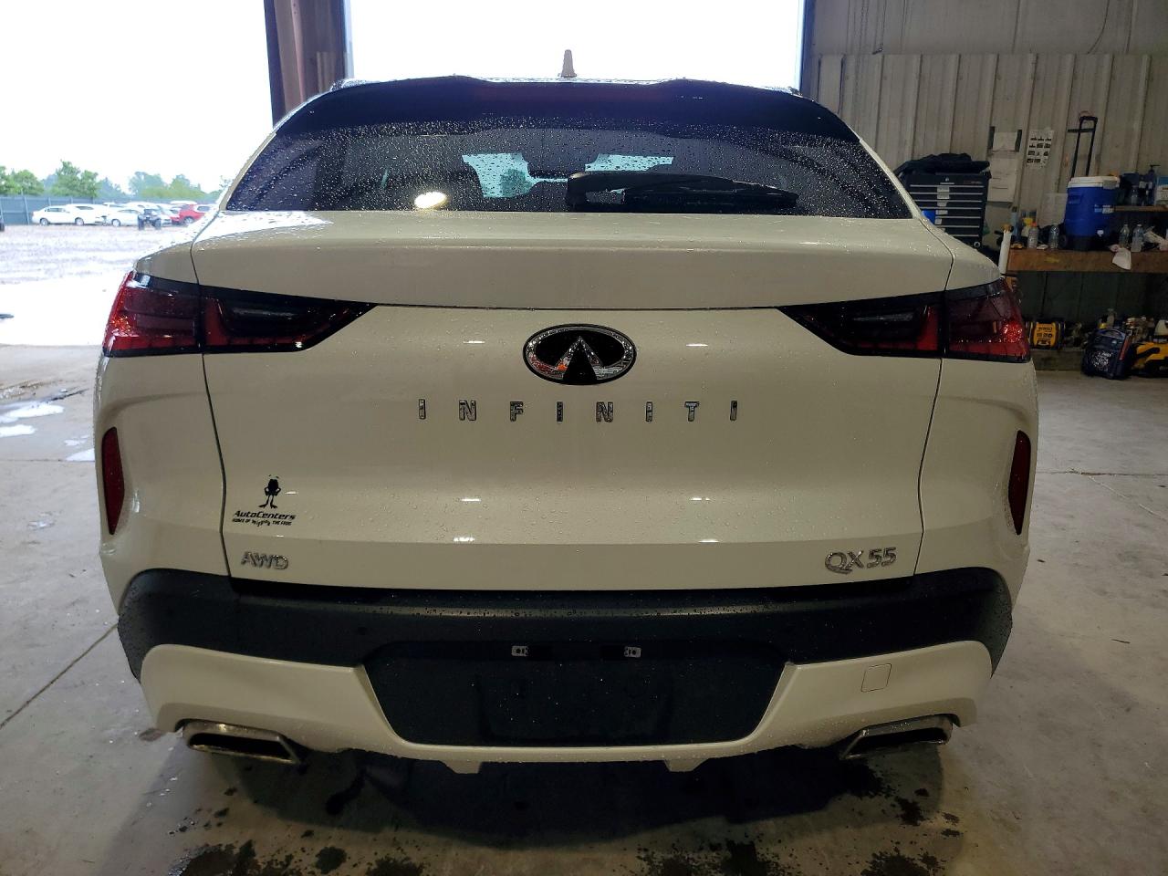 INFINITI Qx Essential