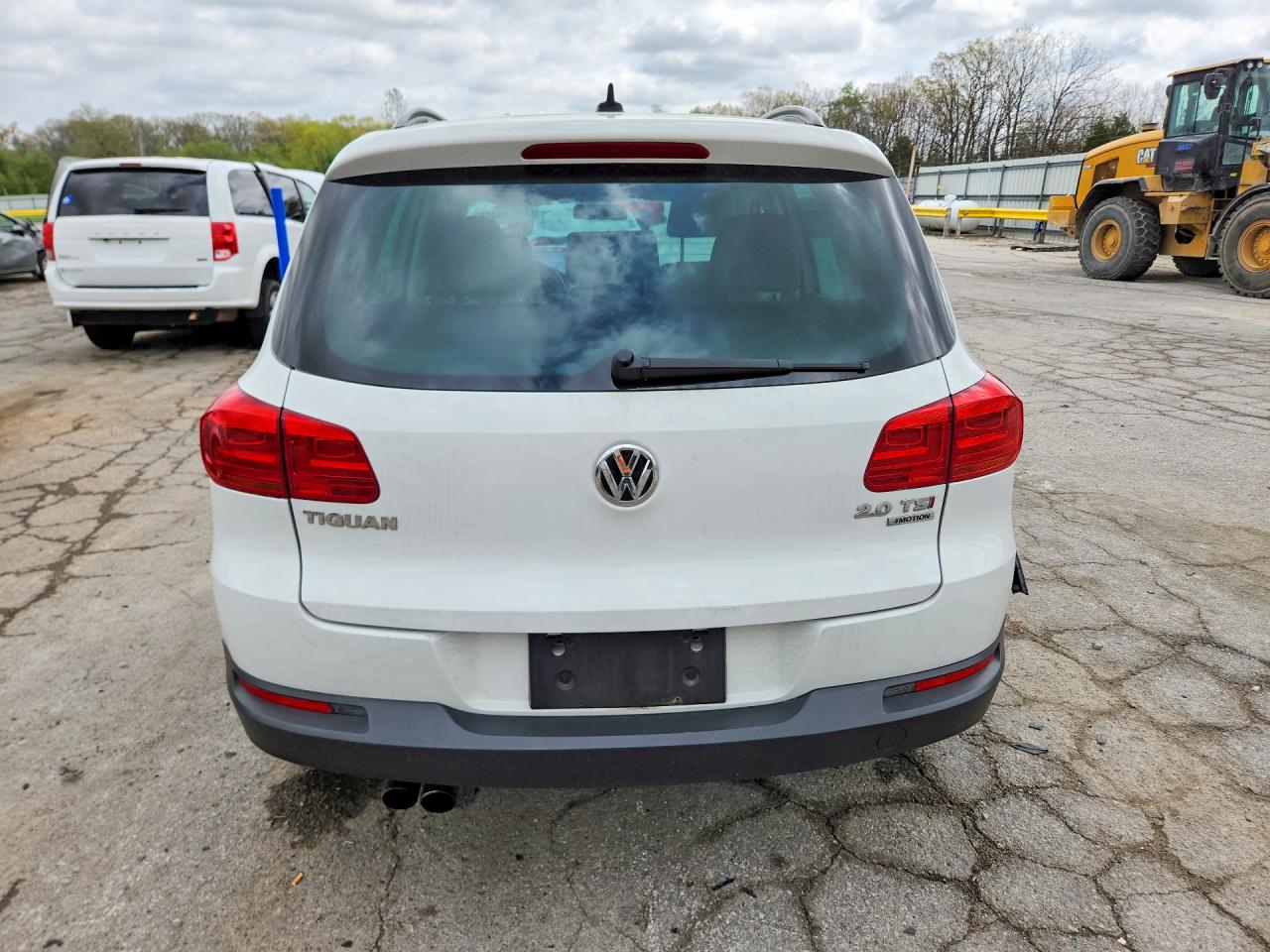 Volkswagen Tiguan S