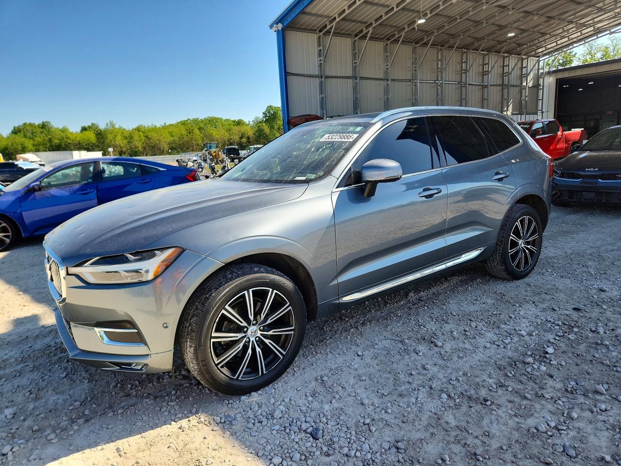 Salvage Volvo XC60 Image