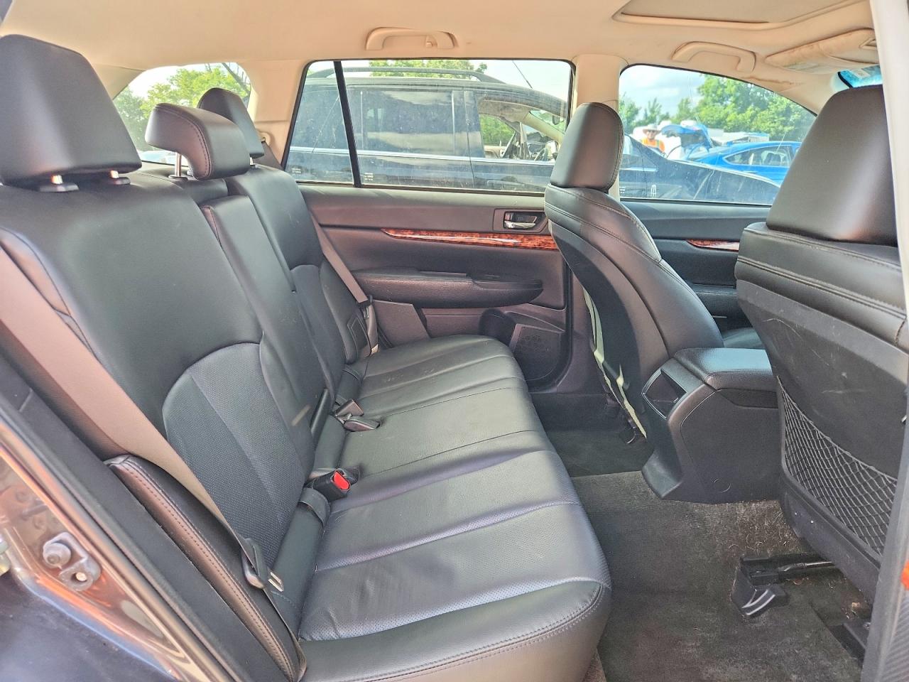 Subaru Outback 3.6r Limited