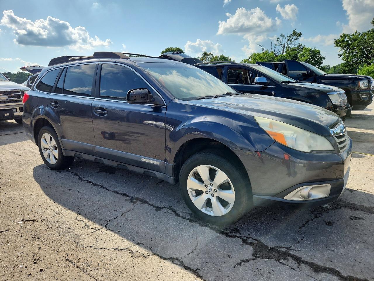 Subaru Outback 3.6r Limited