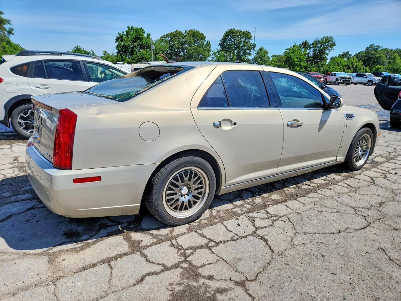 Cadillac STS